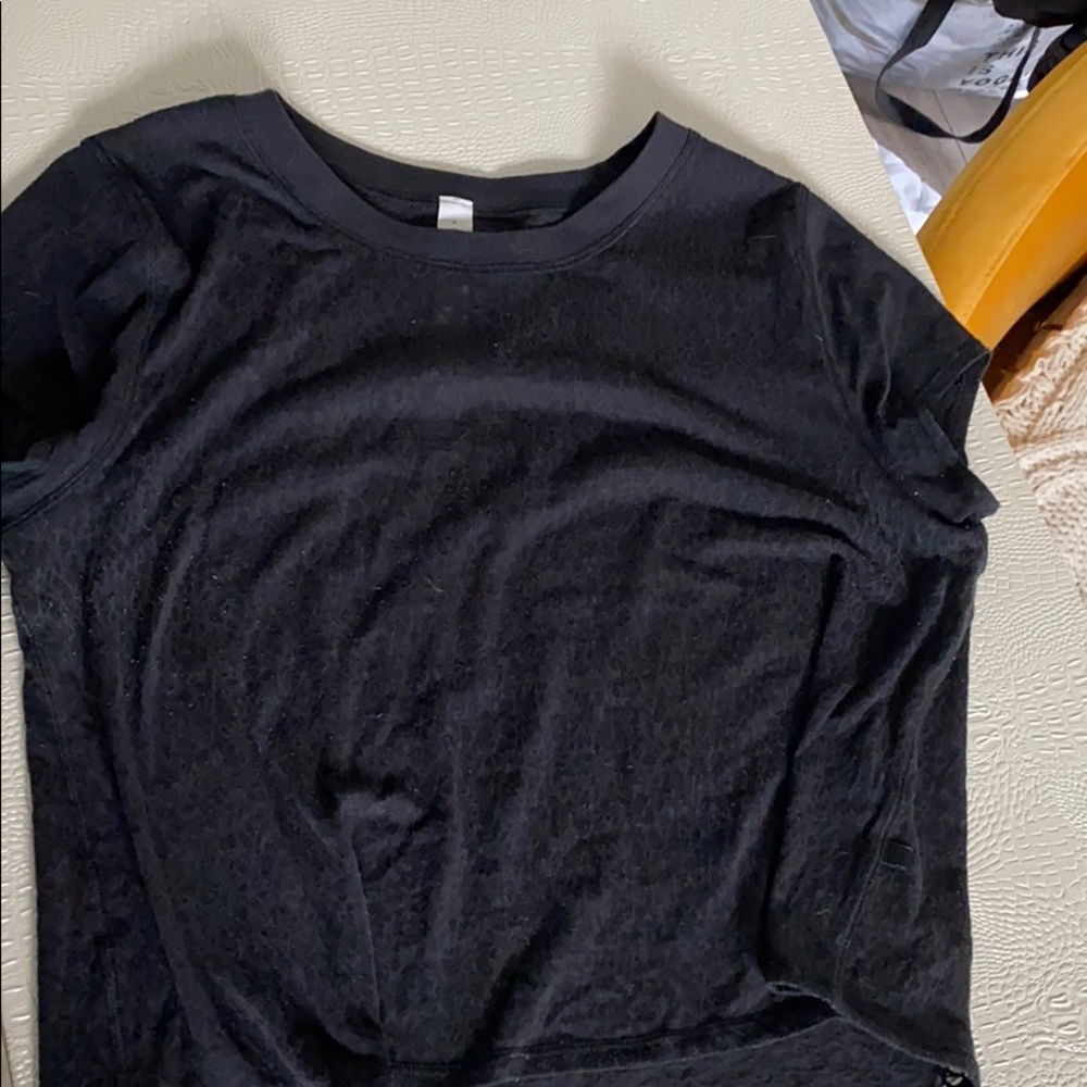 Lululemon shirt